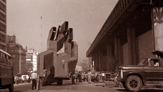 Exposición mostrará proceso creativo de escultura de la Unctad III