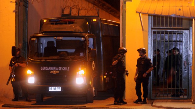 Inician sumario por riña en cárcel de Valparaíso que terminó con 48 heridos