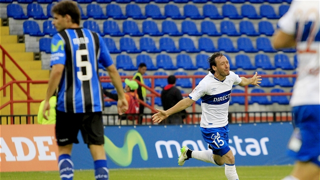 U. Católica visita a Huachipato con la intención de mantenerse como escolta de Colo Colo