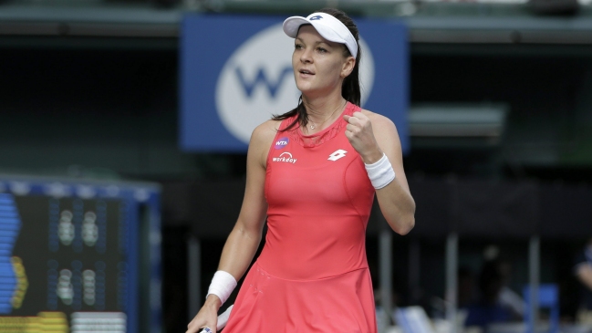 Belinda Bencic y Agnieszka Radwanska disputarán la final del WTA de Tokio