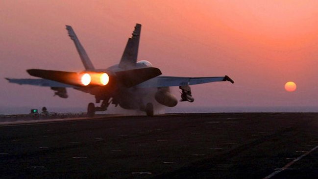 Francia lanzó primeros ataques aéreos contra Estado Islámico en Siria