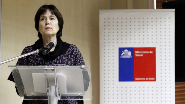 Ministra de Salud ante interpelación: Tenemos respuesta y es una oportunidad para nosotros