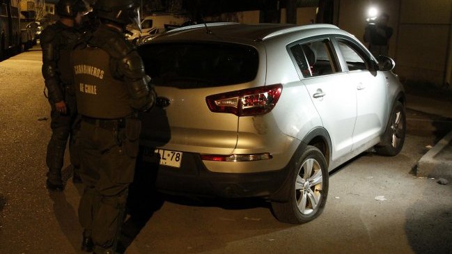 Patentes de autos robados serán registradas en hoteles, autopistas y malls