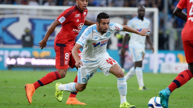 Mauricio Isla fue titular en caída de Marsella en la Liga de Europa