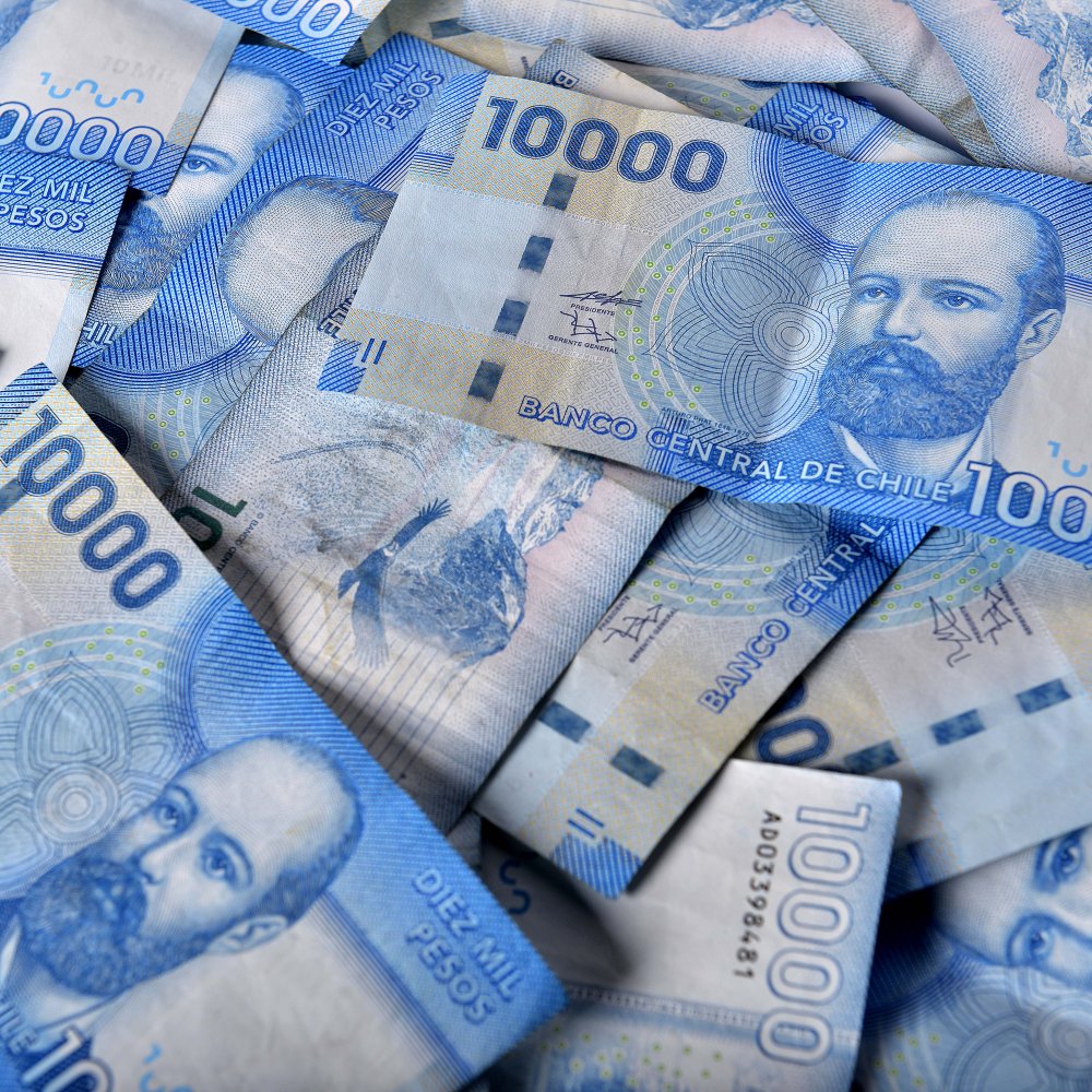 Presupuesto 2016: Economistas de oposición ven más gasto y riesgo de déficit