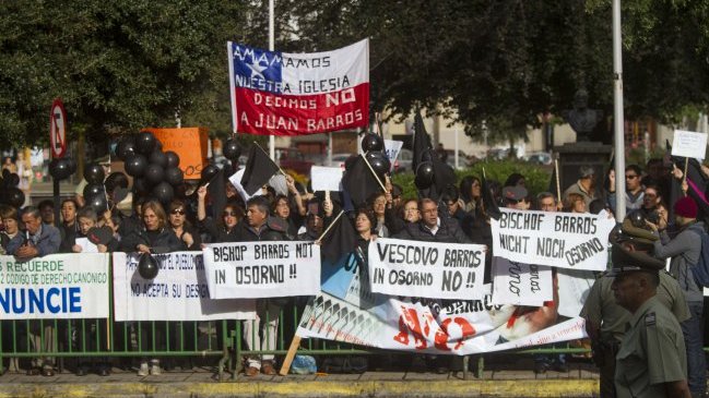 Movimiento laico de Osorno: Somos en estos momentos una espina para el Vaticano