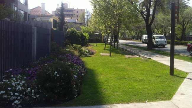 Vecinos de Los Leones se enfrentan a municipio por memorial por Caso Degollados