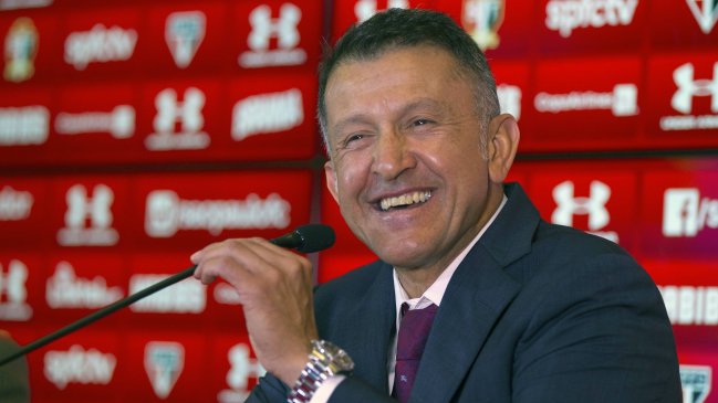 Entrenador de Sao Paulo dimitió para asumir la dirección técnica de México