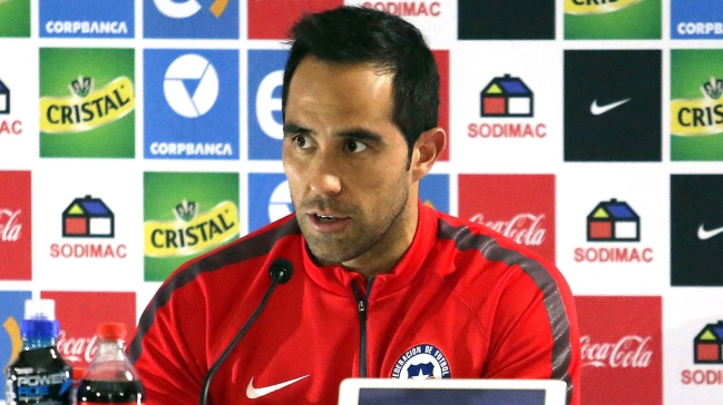 Claudio Bravo: Debemos revalidar el nivel de juego de la Copa América