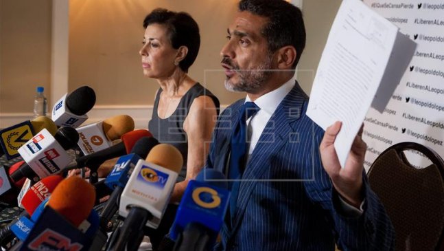 Madre de Leopoldo López denunció persecusión contra su familia