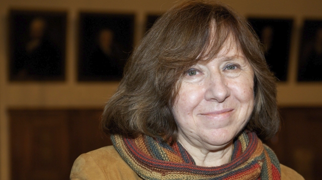 Alexiévich, la documentalista del fracaso de la utopía soviética