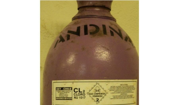 Cilindros con peligroso gas de cloro fueron recuperados en Lo Espejo