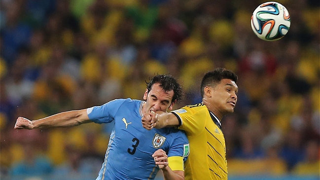 Uruguay y Colombia chocan en Montevideo con la misión de sumar valiosos puntos