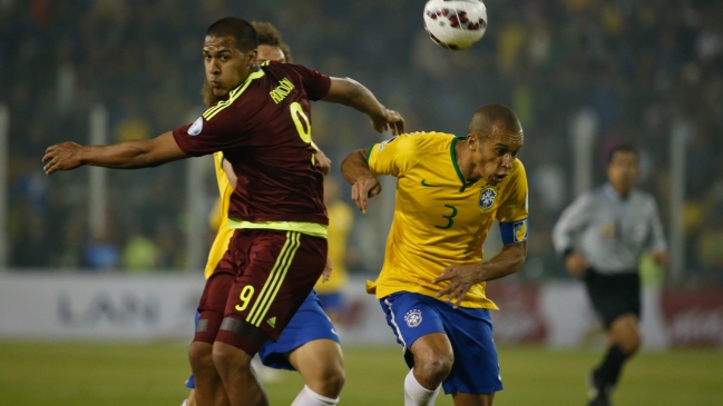 Brasil intentará limpiar su imagen en duro duelo por Clasificatorias ante Venezuela