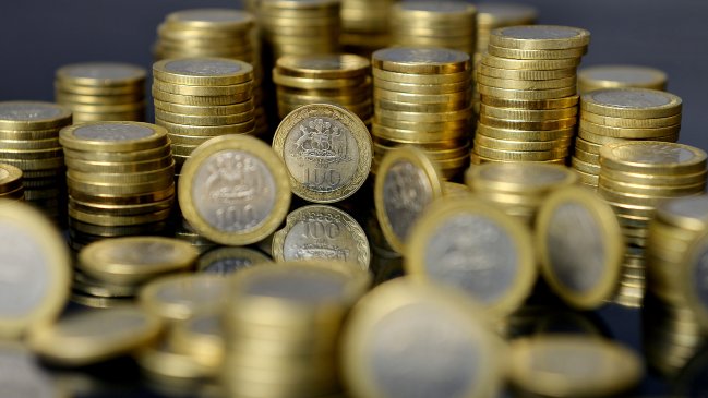 Economistas apuntan a un crecimiento de 2 por ciento en 2015