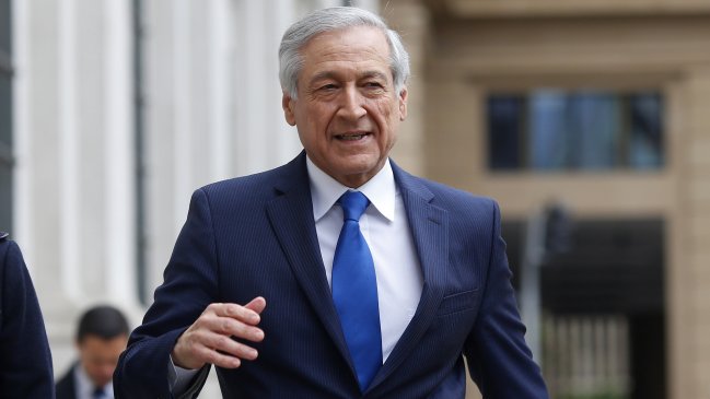 Muñoz por apoyo de Maduro a demanda boliviana: No compre traje de baño todavía