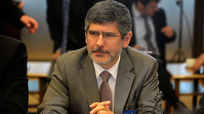 Senado rechazó a Enrique Rajevic como contralor