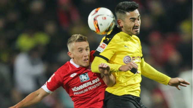 Gonzalo Jara fue suplente en caída de Mainz 05 ante Borussia Dortmund