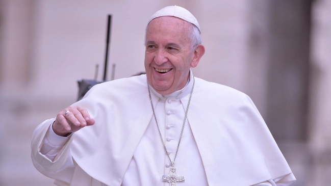 Vaticano desmintió que papa tenga tumor benigno en el cerebro