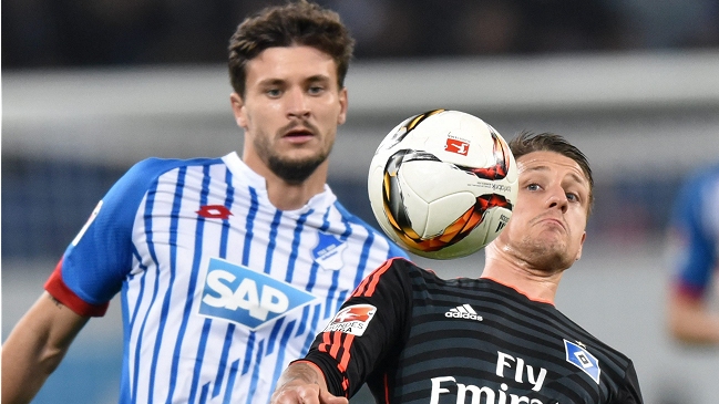 Hamburgo de Díaz rescató un triunfo en su visita a Hoffenheim de Vargas
