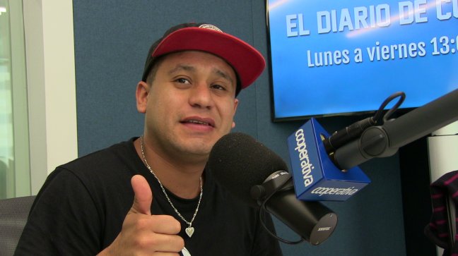 Ignacio Román y su primer libro de recetas: Es un regalo para la dueña de casa