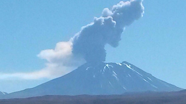 Región de Antofagasta: Sernageomin decretó alerta amarilla en volcán Láscar