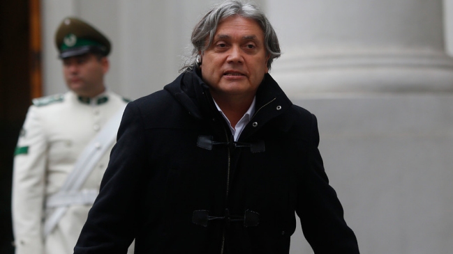 Senador Navarro interpuso un recurso de protección contra intendente de Biobío