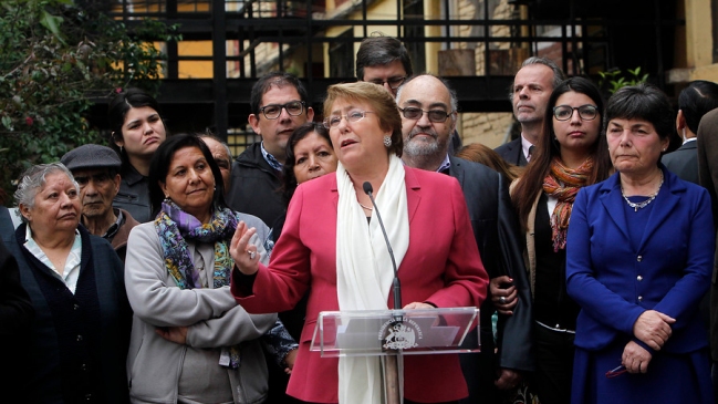 Bachelet: No hay fórmula mágica para resolver problemas de seguridad ciudadana