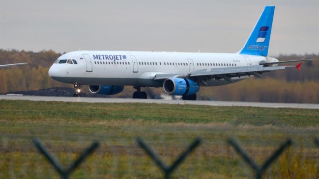 Equipos de rescate rusos llegaron a la zona donde cayó el avión siniestrado