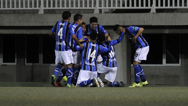 Huachipato sumó valiosos puntos con victoria a domicilio sobre San Luis