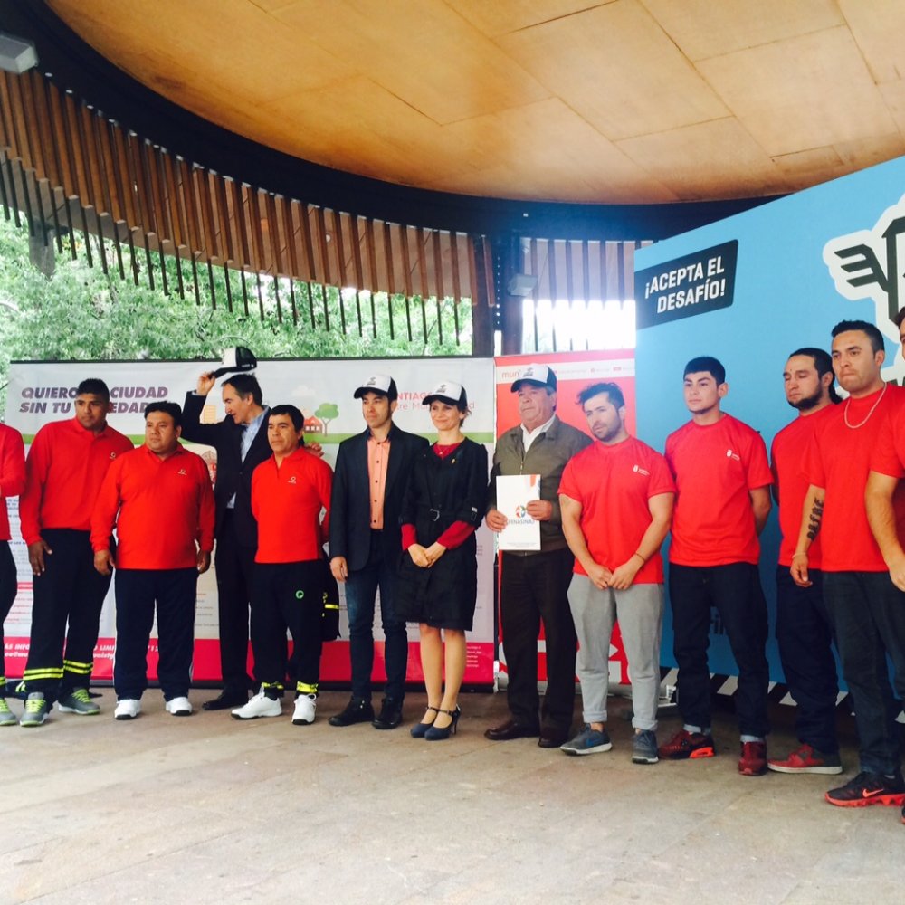 Recolectores de basura tendrán su propia corrida en Santiago