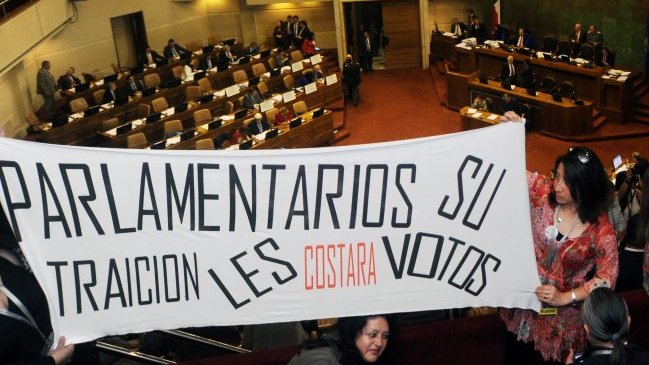 Sólo uno de cada 10 chilenos aprueba labor de la Cámara de Diputados