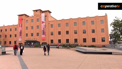   ¡La Biblioteca de Santiago celebra sus 10 años! 