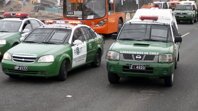 Delincuentes asaltaron bencinera a bordo de motocicletas en Quinta Normal
