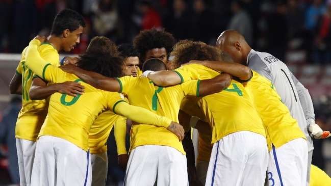 Selección de Brasil sufrió dos bajas para los duelos con Argentina y Perú
