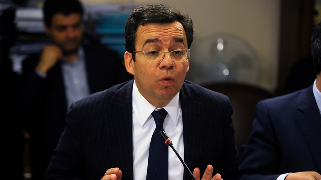 Ministro Céspedes: Esperamos mandar el proyecto de libre competencia al Senado en una semana