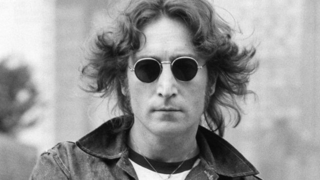 Subastan guitarra de 