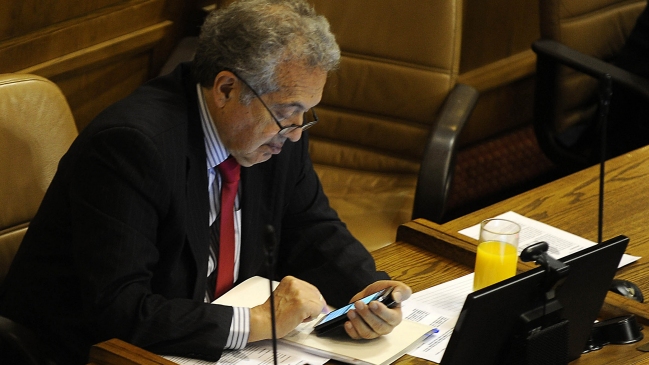 Cámara denunciará publicación de conversación del diputado Ceroni