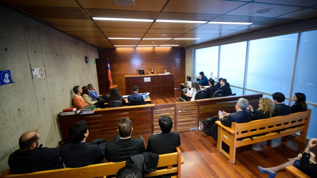 Prisión preventiva para mujer que estafó prometiendo 