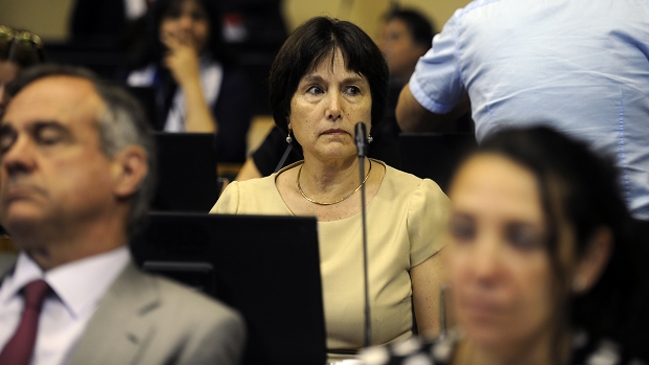 Ningún diputado de oposición analizará acusación constitucional contra Castillo