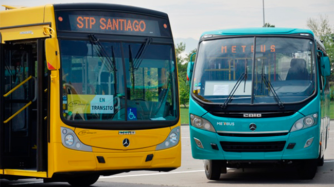 Gobierno presentó los nuevos buses del Transantiago