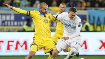 Ucrania doblegó a Eslovenia y puso un pie en la Eurocopa 2016