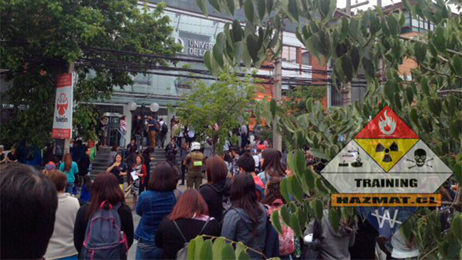 Operativo del GOPE en sede de la Universidad de las Américas