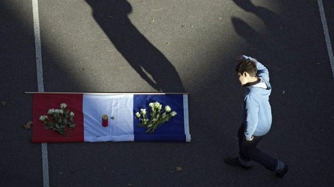 Francia incumplirá compromisos de déficit por gasto antiterrorista