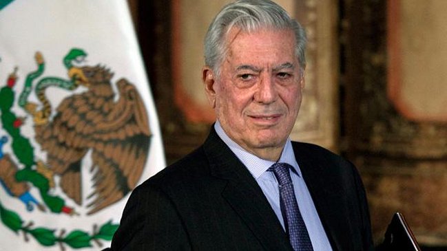 Escritor Mario Vargas Llosa pidió el divorcio a su esposa