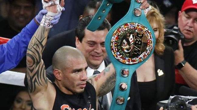 CMB le quitó el título mediano a Miguel Cotto a días de su pelea con Saúl Alvarez