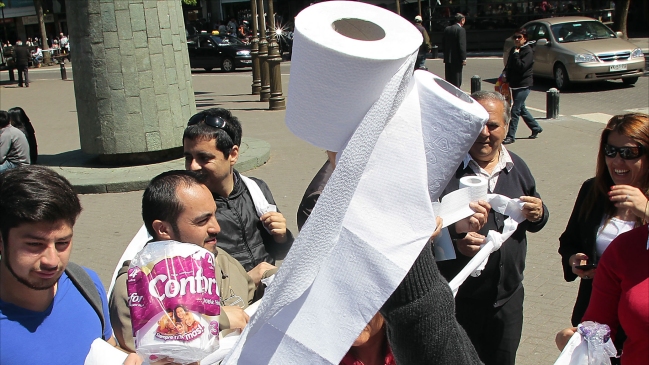 Colusión: Conadecus presentó demanda colectiva contra CMPC y SCA