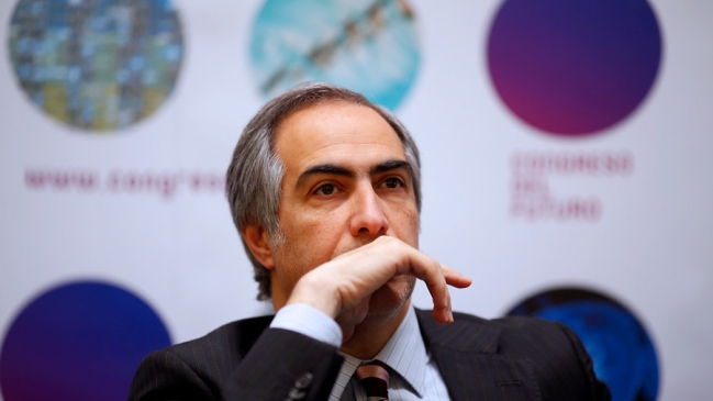 Francisco Chahuán: Es un error iniciar una carrera presidencial