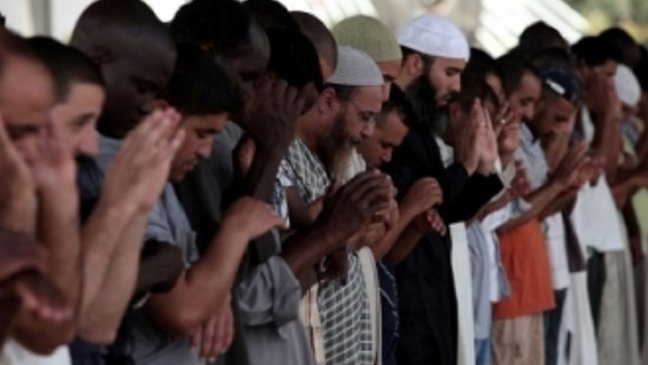 Musulmanes se manifestaron en Italia para condenar el terrorismo