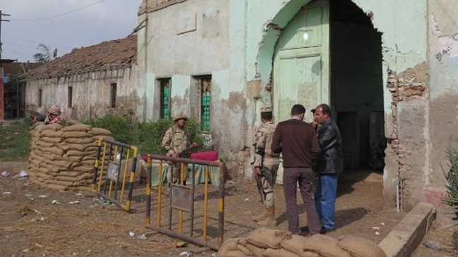 Al menos tres muertos deja atentado en hotel en Egipto